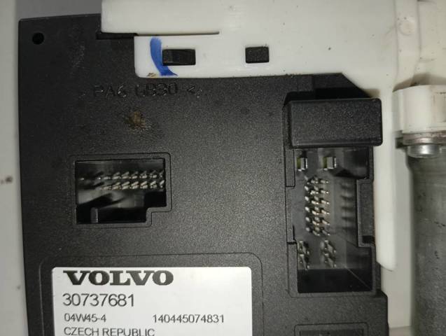 30737681 VOLVO  comprar en Oviedo