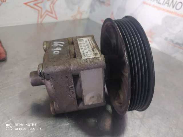 Bomba servodireccion 30741790 VOLVO