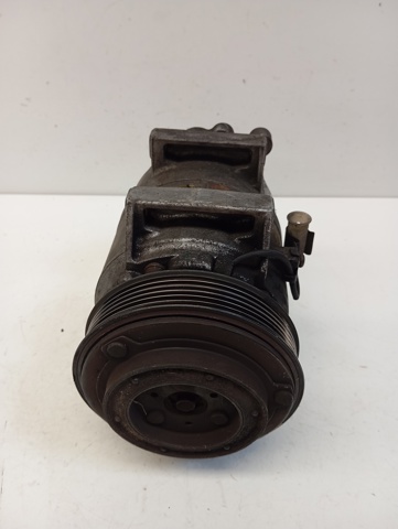 30742206 VOLVO Compresor de aire acondicionado  comprar en Oviedo
