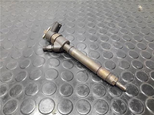 30750283 Inyector de combustible  disponible Utrera