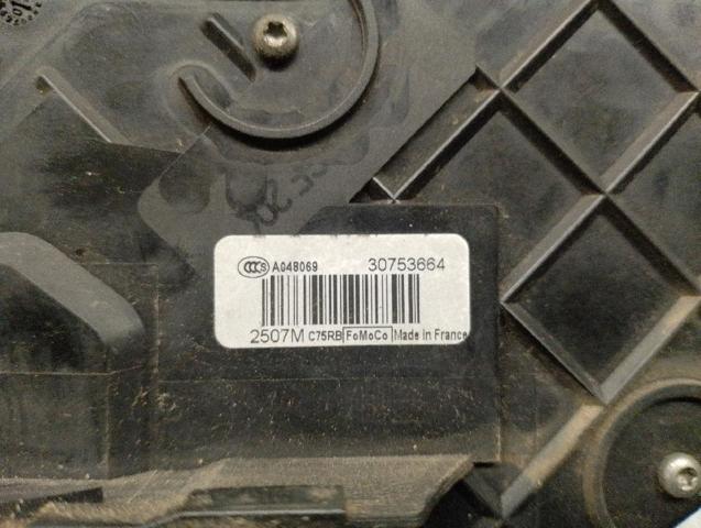 VOLVO 30753664 Cerradura de puerta delantera derecha comprar Pamplona