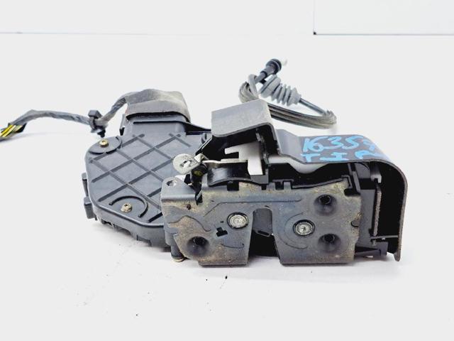 30753668 VOLVO Cerradura de puerta trasera izquierda  disponible Alicante