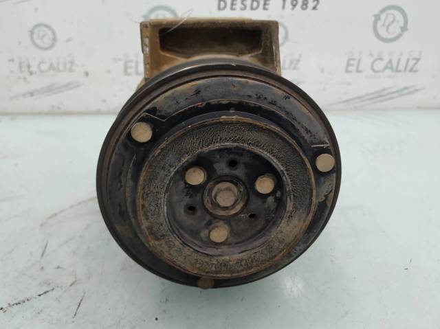 VOLVO 30761388 Compresor de aire acondicionado  comprar en Albacete