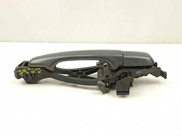 30784202 VOLVO Soporte de manija exterior de puerta trasera izquierda  en stock Gandía