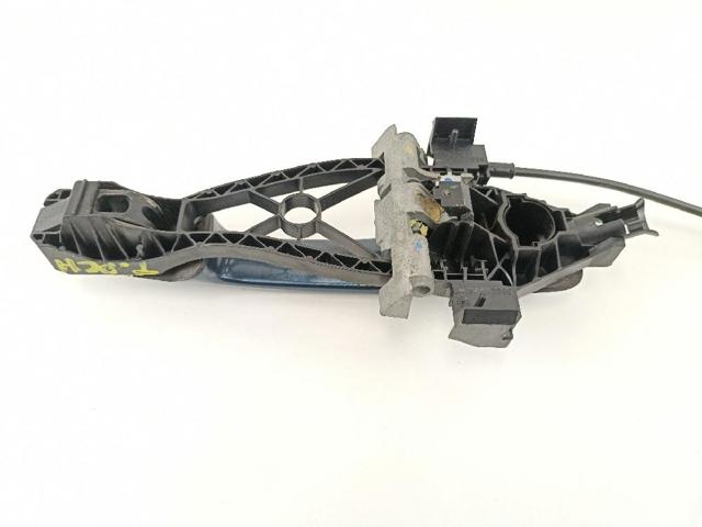 30784203 VOLVO Soporte de manija exterior de puerta delantera derecha comprar Madrid