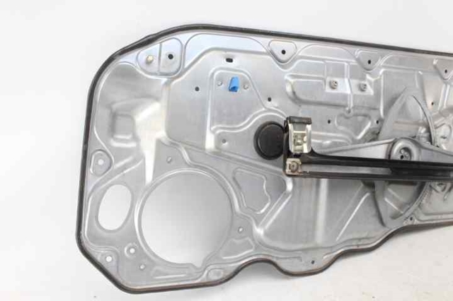 30784509 VOLVO Mecanismo de elevalunas de la puerta delantera izquierda  disponible Vigo