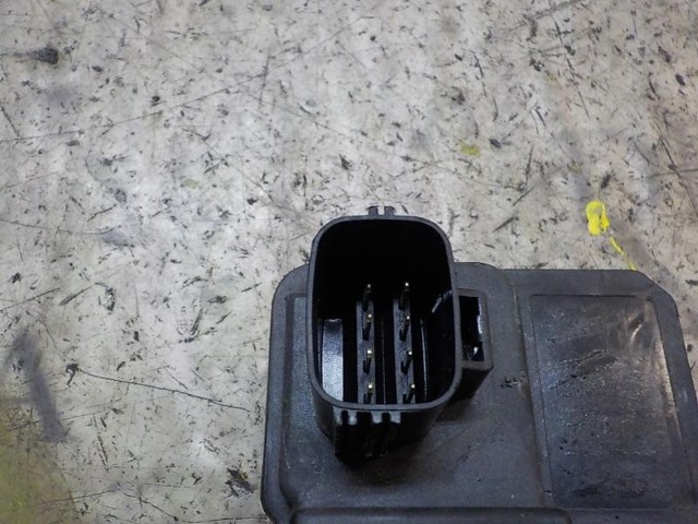 30784976 VOLVO Cerradura de puerta delantera izquierda  comprar en Lleida