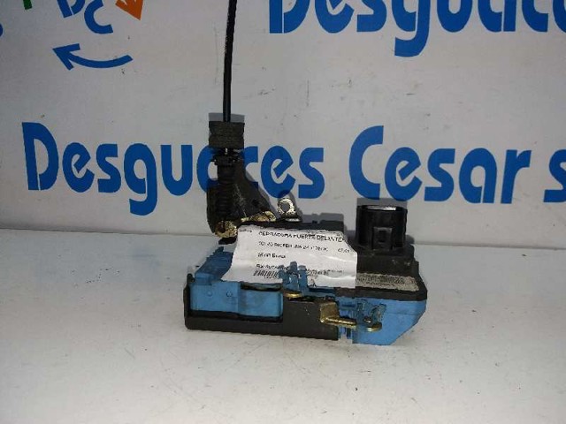 VOLVO 30784976 Cerradura de puerta delantera izquierda  disponible Valladolid