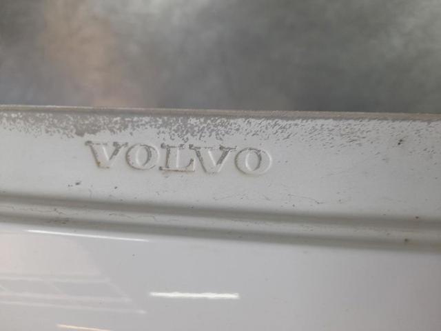 30796494 VOLVO Aleta delantera izquierda  en stock Córdoba