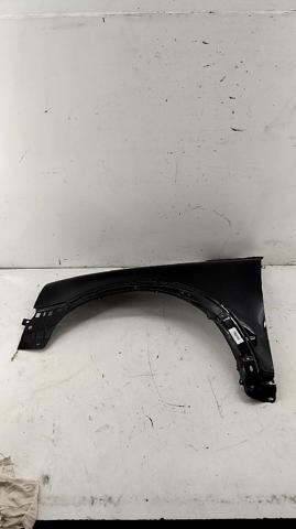 30796494 VOLVO Aleta delantera izquierda  comprar en Oviedo