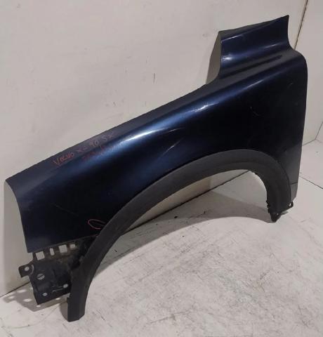 VOLVO 30796494 Aleta delantera izquierda  en stock Terrassa