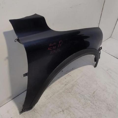 VOLVO 30796495 Aleta  en stock Terrassa