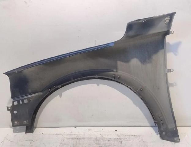 VOLVO 30796495 Aleta  en stock Valencia
