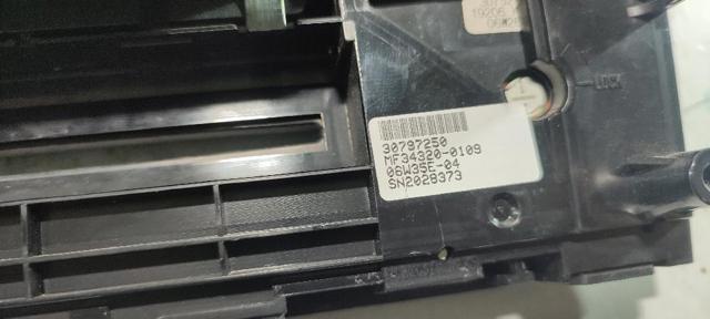 Radio para Volvo XC90 