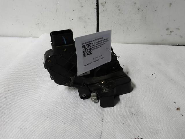 VOLVO 30799325 Cerradura de puerta trasera izquierda  comprar en Ponferrada