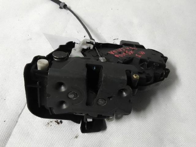 30799325 VOLVO Cerradura de puerta trasera izquierda  en stock Gandía