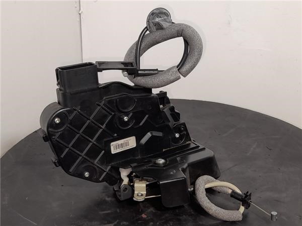 30799325 Cerradura de puerta trasera izquierda  disponible Burgos