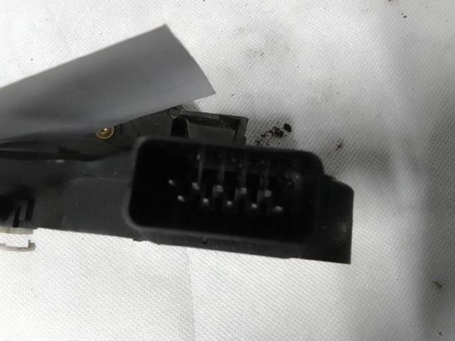 VOLVO 30799325 Cerradura de puerta trasera izquierda  en stock Valencia