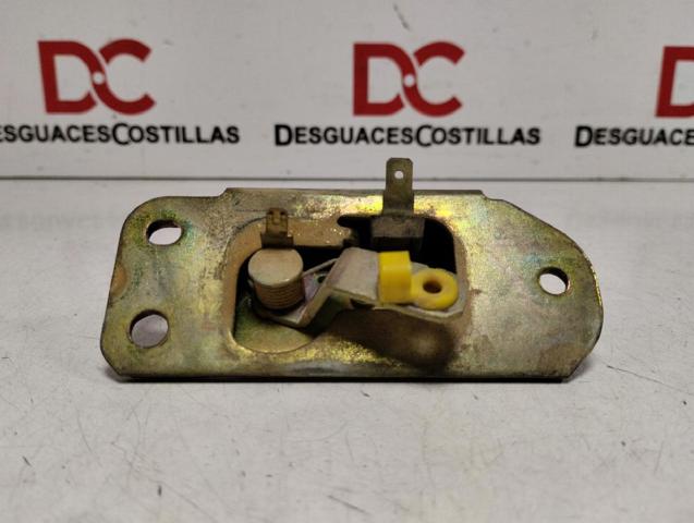 30802821 Cerradura de tapa de maletero  disponible Málaga