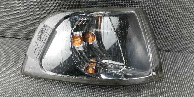 30806987 Piloto intermitente derecho  comprar en Reus