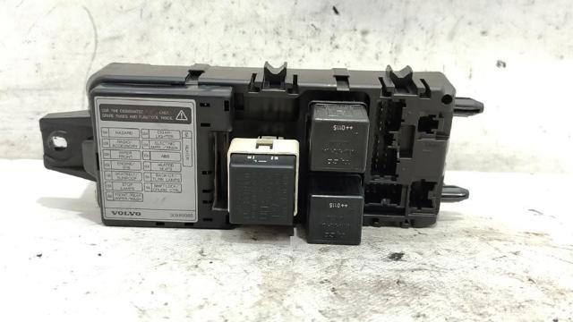 Caja de relés y fusibles Volvo S40 I (1995-2003)