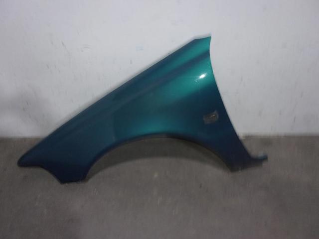 Aleta delantera izquierda 30844333 VOLVO