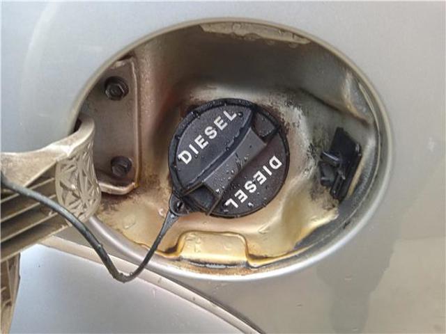HYUNDAI 310103A901 Tapón del depósito de combustible  comprar en Ponferrada