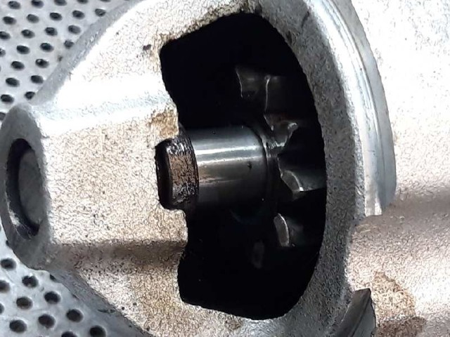 SUZUKI 3110068D0 Motor de arranque  en stock Terrassa