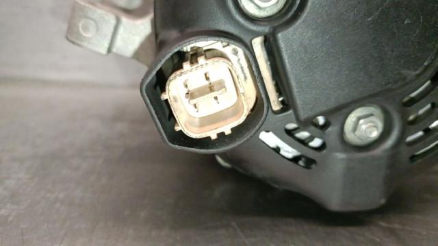 31100RSRE01 HONDA Alternador  disponible Ourense