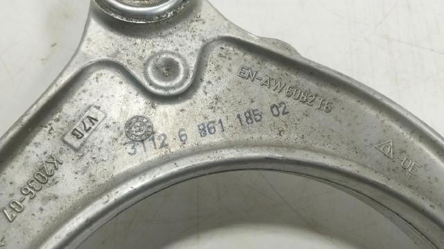BMW 31106861185 Brazo superior izquierdo/derecho de suspensión delantera  disponible España