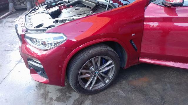 Brazo inferior izquierdo de la suspensión delantera 31106870971 BMW