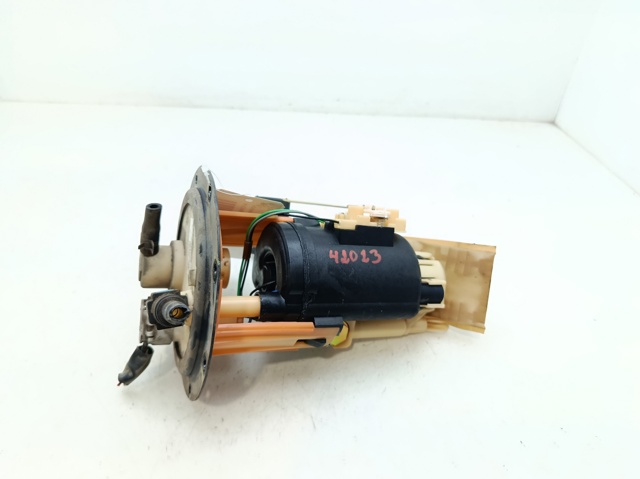 311101C000 Módulo de bomba de combustible con sensor de nivel de combustible  disponible Burgos