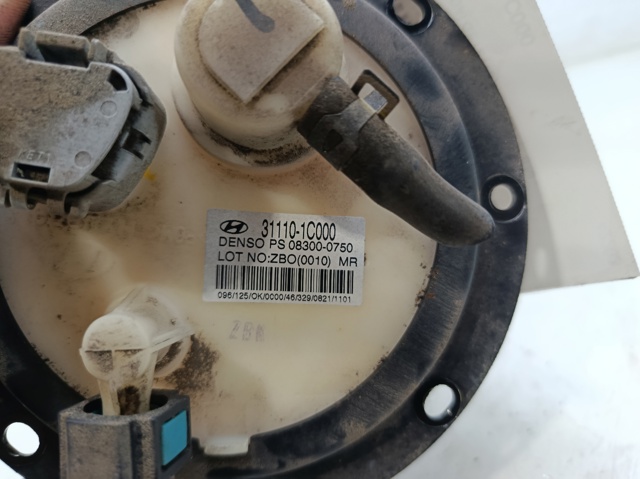 HYUNDAI 311101C000 Bomba de gasolina  en stock Salamanca
