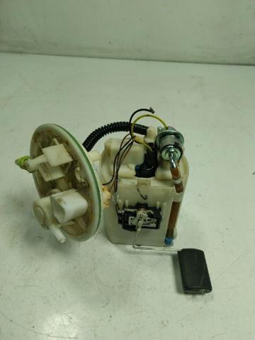311101J000 Módulo de bomba de combustible con sensor de nivel de combustible  disponible Utrera