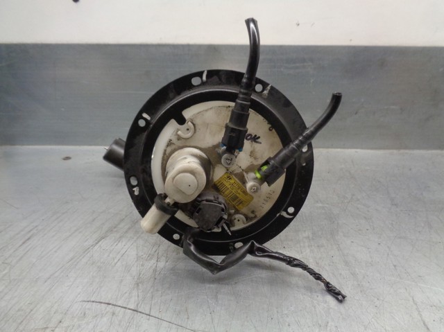 311101J800 HYUNDAI Bomba de gasolina  en stock Huelva