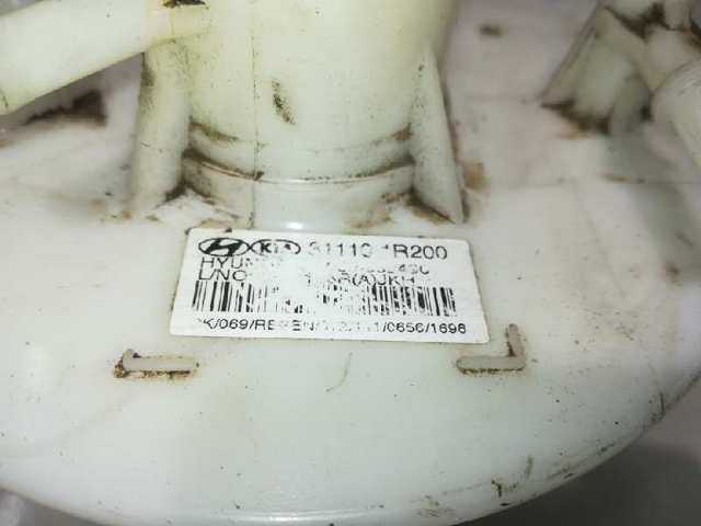 311101R200 HYUNDAI Bomba de gasolina comprar Alcalá