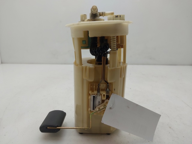 Bomba de combustible para Hyundai Accent  (X-3)