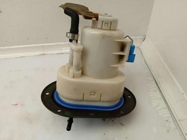 HYUNDAI 311102E000 Módulo de bomba de combustible con sensor de nivel de combustible  disponible Valladolid