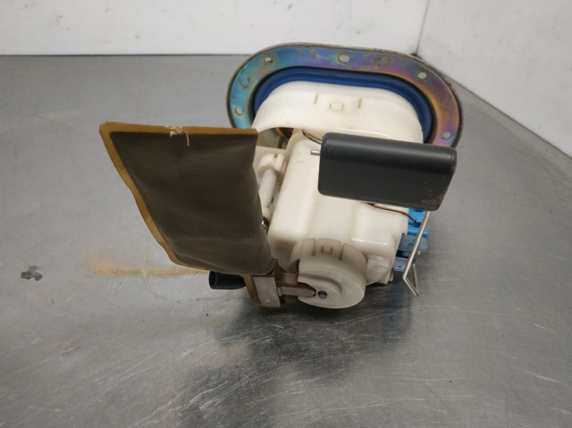 Bomba de combustible 311102E000 HYUNDAI
