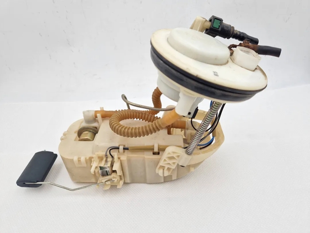 Bomba de combustible Cerato  sedán (2004-2008) original desde 88,57 €
