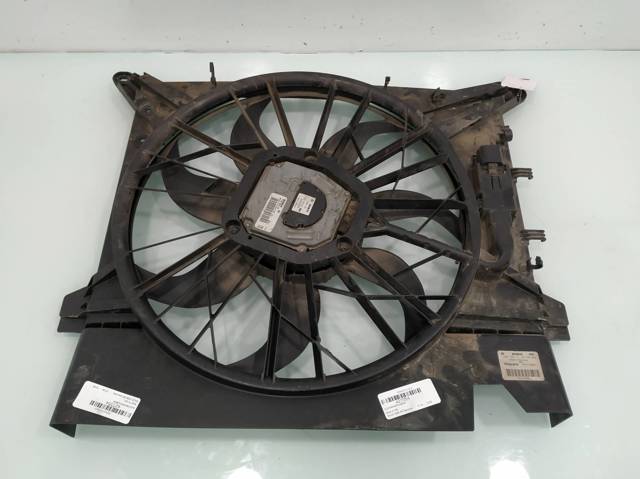 31111543 VOLVO Ventilador eléctrico de refrigeración completo (motor y hélice)  comprar en Lleida