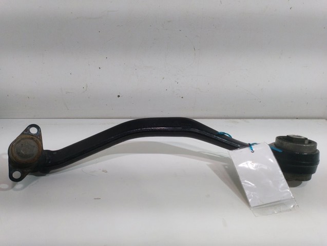 31122229522 Brazo inferior derecho de la suspensión delantera  en stock Sabadell
