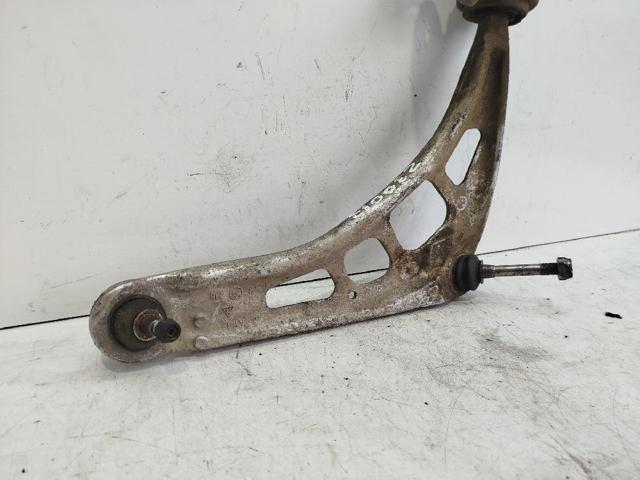 31122343358 Brazo inferior derecho de la suspensión delantera comprar Girona