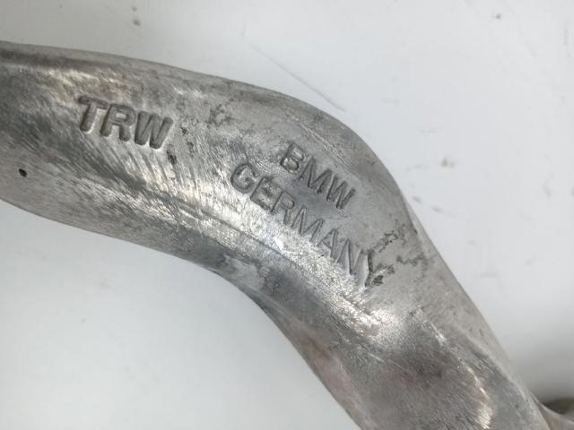 31122405861 Brazo inferior izquierdo de la suspensión delantera  en stock Castellón