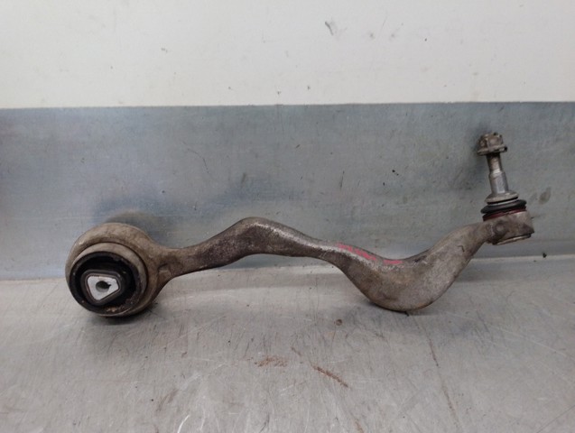 BMW 31122405862 Brazo inferior derecho de la suspensión delantera  comprar en Ponferrada