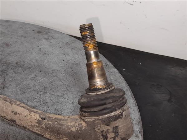 BMW 31126760275 Brazo inferior izquierdo de la suspensión delantera comprar Tarragona