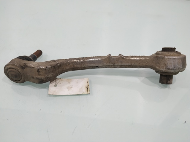 31126763699L Brazo inferior izquierdo de la suspensión delantera  disponible Utrera
