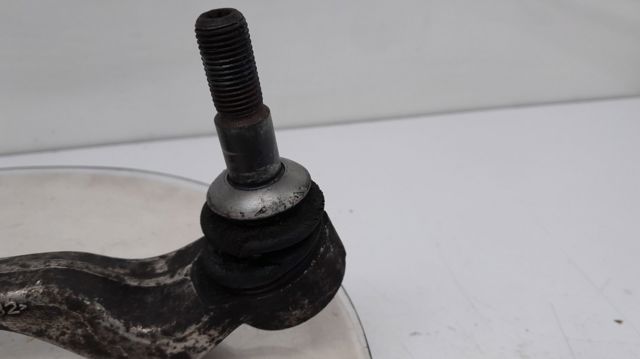BMW 31126763700 Brazo inferior derecho de la suspensión delantera  en stock Terrassa