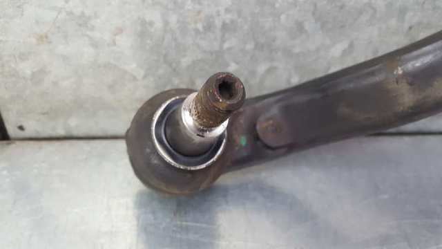 BMW 31126771893 Brazo inferior izquierdo de la suspensión delantera  disponible Valladolid