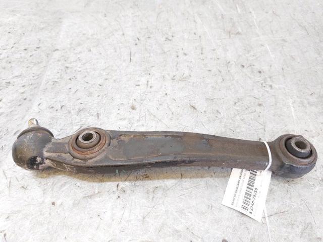 31126771894 Brazo inferior derecho de la suspensión delantera comprar Girona